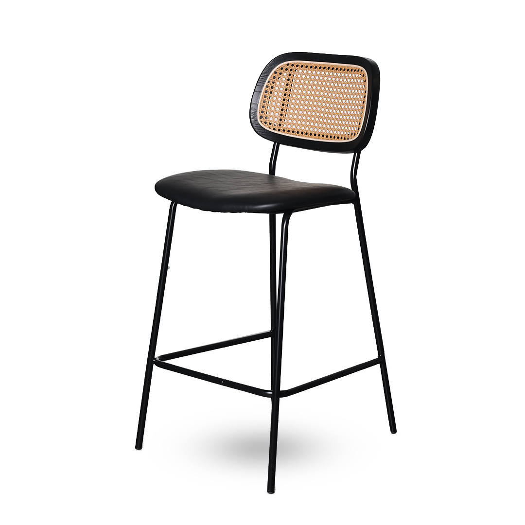 כסאות בר ראטן