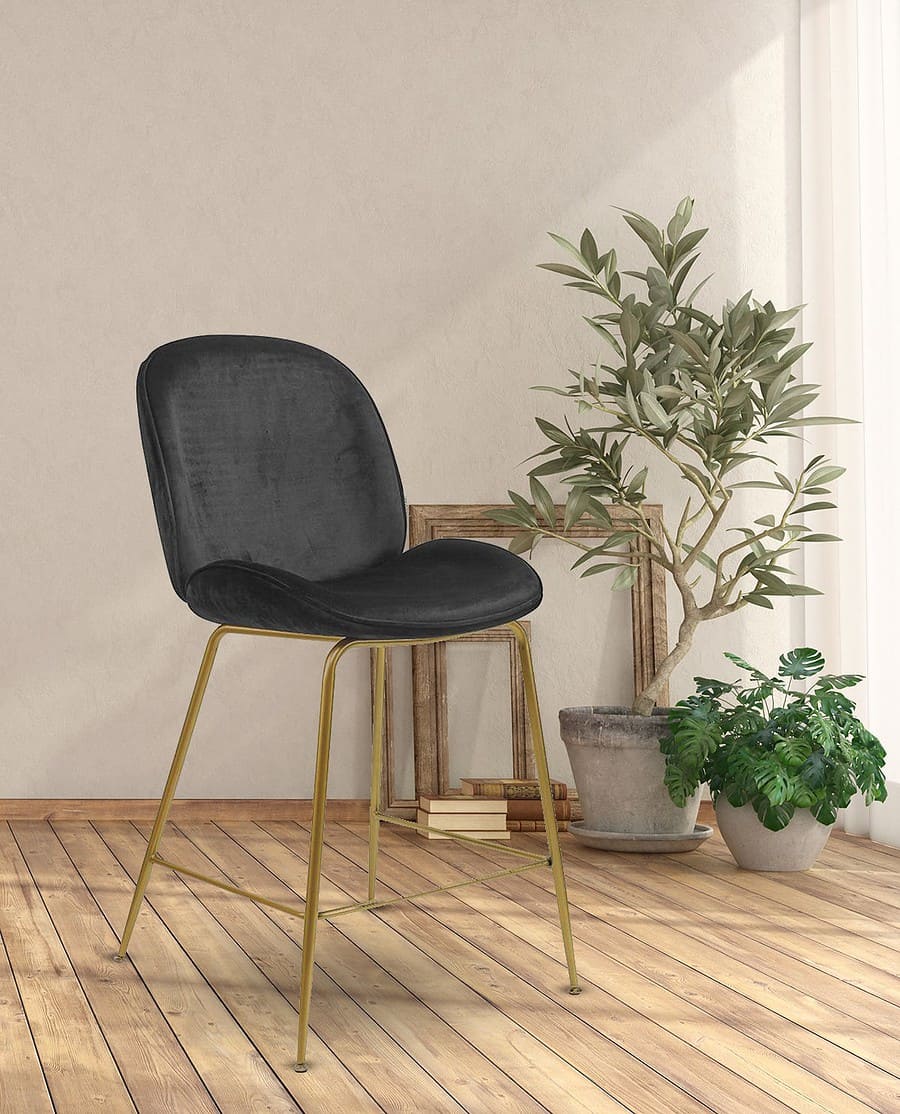 כסא בר - דגם הדמיית מוצר אנג’לה בר